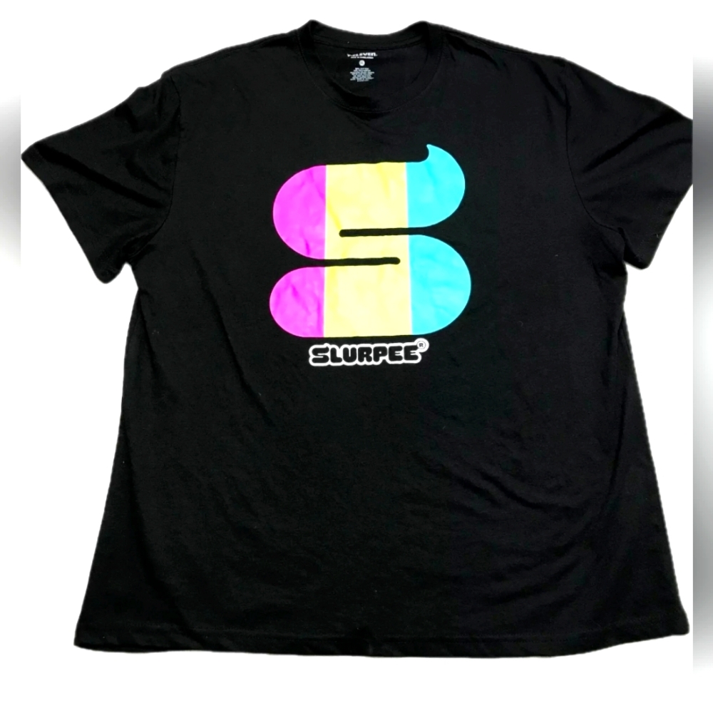 Slurpee Tee- NWTs -large